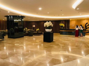 Shore 2 residences